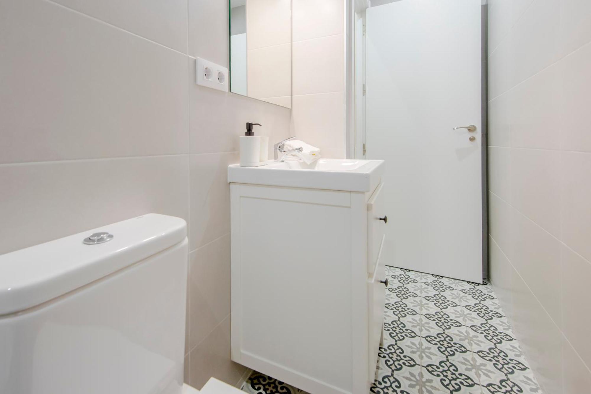 马德里Nuevo Apt Para 7 Pax En Malasana - Gran Via E1公寓 外观 照片